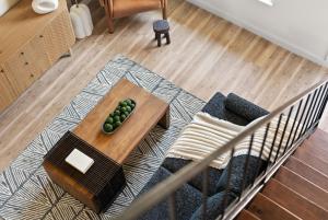 Cozy Loft Near SOCO, Downtown! Parking, Dogs OK, WiFi