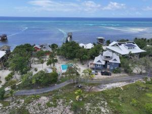 Milton 3 Br Quiet Beachfront Pool Dock