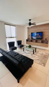 906 Central and comfortable apartment CAS VISA AudGNP