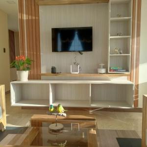 Departamento azul de 2 hab en la Victoria, cerca de universidades con garaje