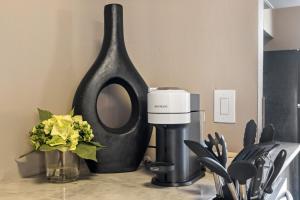 Bright & Breezy 2-Story Loft in Dallas