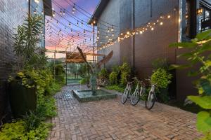 Spacious 2BR Condo in Central Dallas