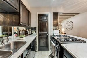 Spacious 1BR Retreat on Historic Swiss Ave