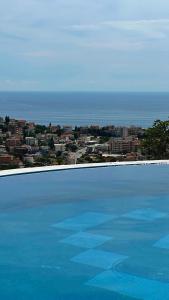 Villa 11 Infinity pool & garden