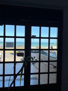 Calido Monoambiente frente a la playa!