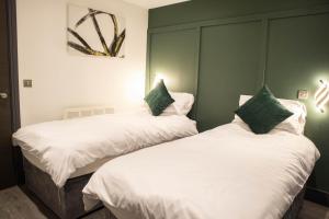 Cotswold Escape 15 - City Centre