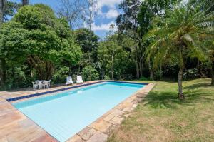 Casa de Alto Padrão na Serra com Piscina e Jacuzzi