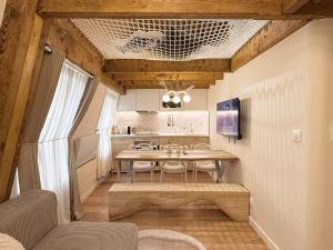 Architect Renovated Family Duplex 4 bedrooms Opéra Lafayette 9p