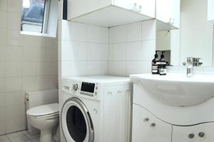 Central Splendid Apartment Louvre 1st District Paris