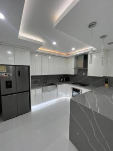 Hartland Estate Richmond Priory