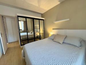 Apartamento flat com vista perto da praia do Leblon