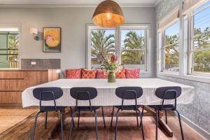 Seashells - 47 Park Street