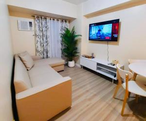 New 2 Bedroom Unit I Avida Riala Tower 5 - IT Park Cebu City