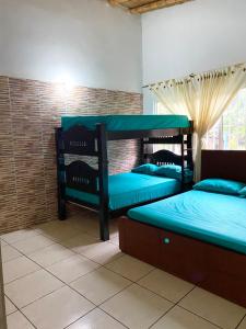 Casa campestre con piscina privada 20 personas