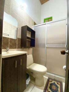 Casa campestre con piscina privada 20 personas