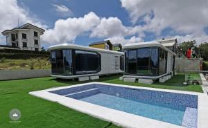 Windy Peak Tagaytay - Cabin & Capsule House