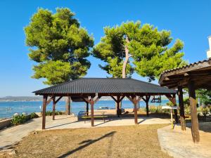 Beach Sea View House Nevidane Pasman