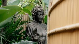 Villa Jocelyne luxurious bamboo villa