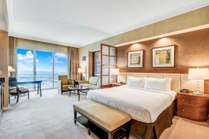 Sub Penthouse MGM Studio Top golf Pool Views MAIN