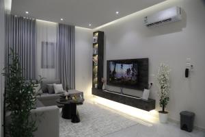 شقه لك بالكامل غرفة وصاله