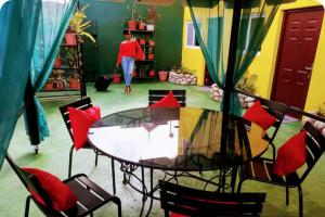 Cozy 2 of 5 Apartment in the Heart of Ocho Rios