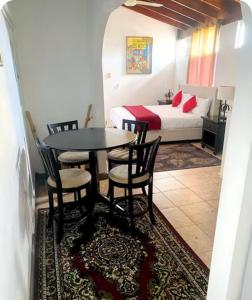 Cozy 2 of 5 Apartment in the Heart of Ocho Rios