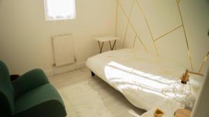 Private 4 Bedroom Stay for Crews, Teams & Retreats