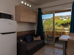 T2 cabine pour 4 pers, accès plage, parking - FR-1-803-98