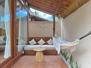 New Manggis 2, Kuta Central