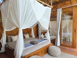 New Manggis 2, Kuta Central