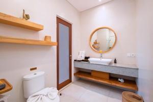 Karen Stunning 1 BR Suite Room ZN450