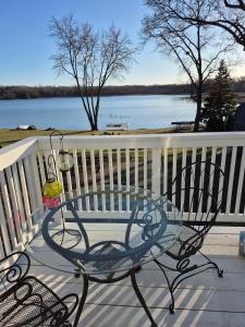 Lake Life - Peaceful and Quiet