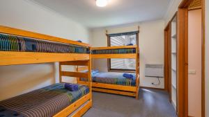 Currawong Lodge