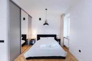 Nowy Świat 47 Central Stay Warsaw by Solarento