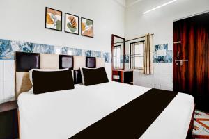 Super Hotel O Bhuteshwar Mahadev Temple Formerly Raghav Guest House
