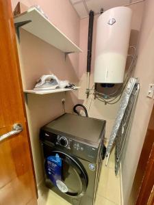 Specious apartment in Sadaf 7 with Marina Views and Beach Access