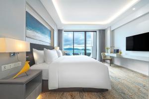 voco Scenia Bay Nha Trang by IHG