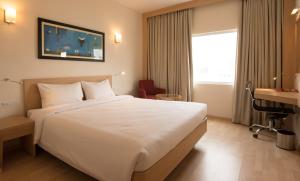 Red Fox by Lemon Tree Hotels, Tiruchirappalli Trichy