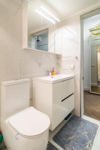 Old Town Luxury apartment self check inn