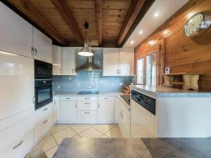 Chalet in Vosges with Sauna & Panoramic Views