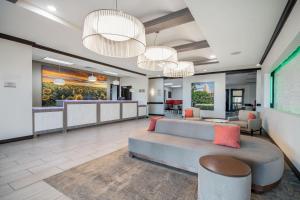 Hawthorn Suites by Wyndham Lubbock