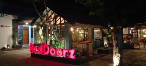 RedDoorz Plus near Alun Alun Sumenep