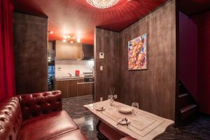 J-BASE LITTLE VEGAS Osaka Noda-UMEDA5min-2-Bedroom Unit for 10 Guests
