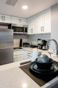 3704 Relax Unwind 2-BD 2-BA Resort Condo