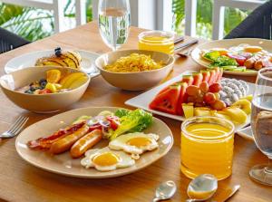 Modern Luxury 4Br Villa Isla in Bang Rak