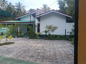 Okina Holyday Resort Pannala