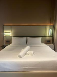 Luxury Executive Suite Antara by Enigma 2BR with Bathtub Lvl 5