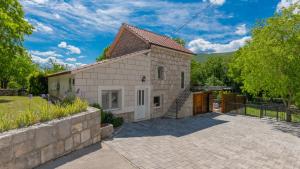 Villa Veronika - Makarska by Villas Guide