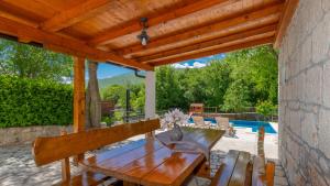 Villa Veronika - Makarska by Villas Guide