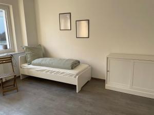 Einzelzimmer im Monteurhaus Gemeinschaftsbad und Küche